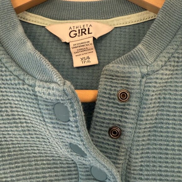 Athleta Girl's Long Sleeve Textured Top Henley Dark Teal Blue Green XS 6 - Picture 2 of 8